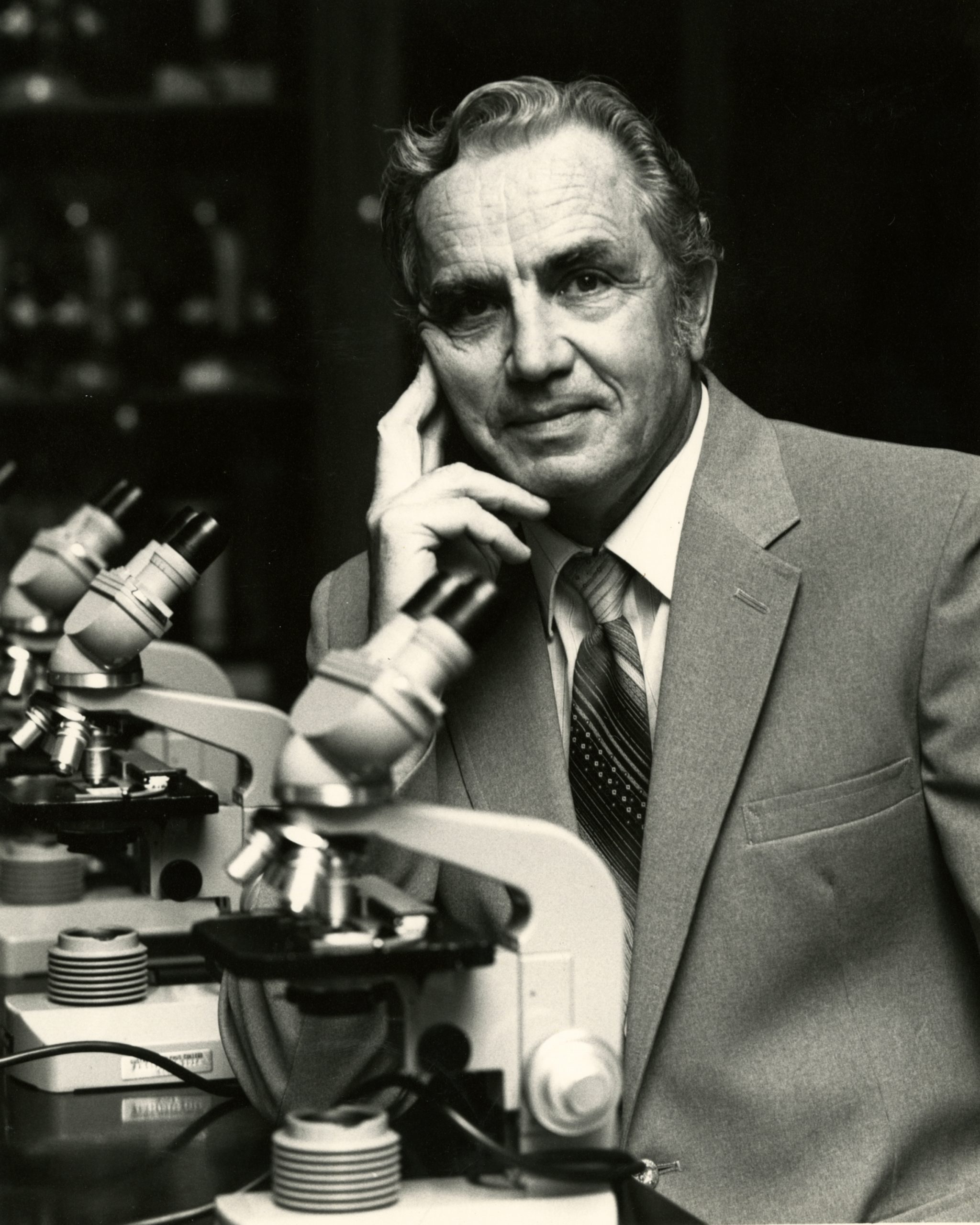 Arthur Glass, 1985 Carlson Award Winner, Biology Department