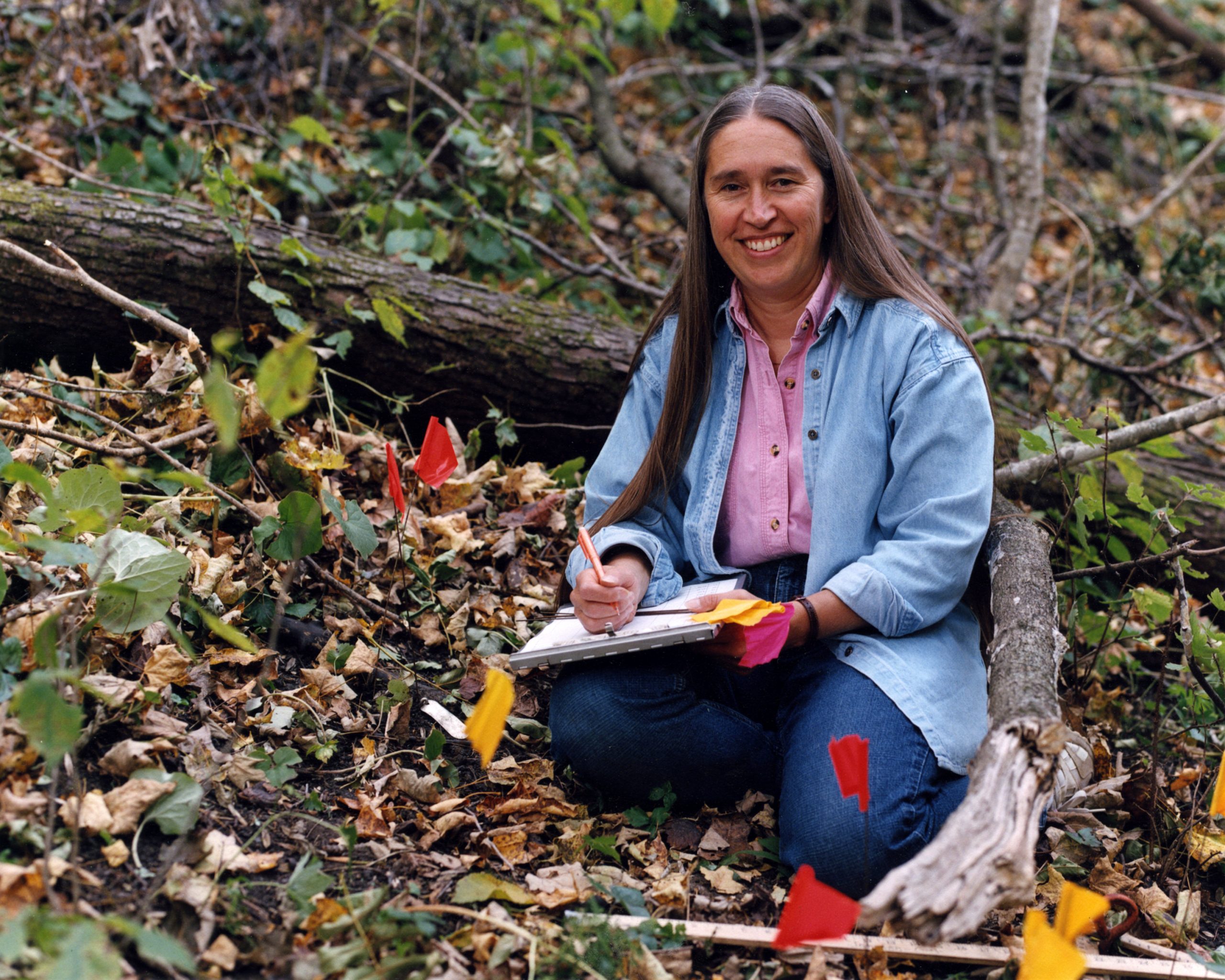 2003 Carlson Award Winner, Cindy Johnson, Biology Department